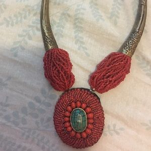 Bajalia gorgeous necklace